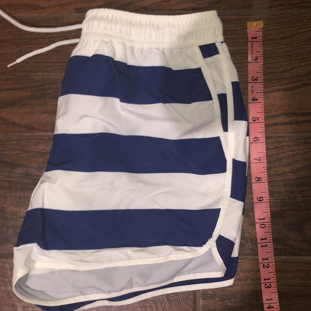 🆕 ASOS STRIPED SWIM SHORTS - Picture 9 of 9